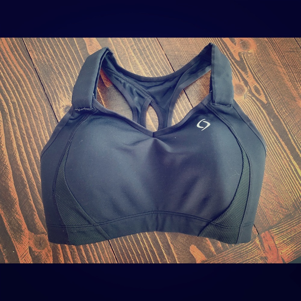 Moving Comfort 32DD Juno